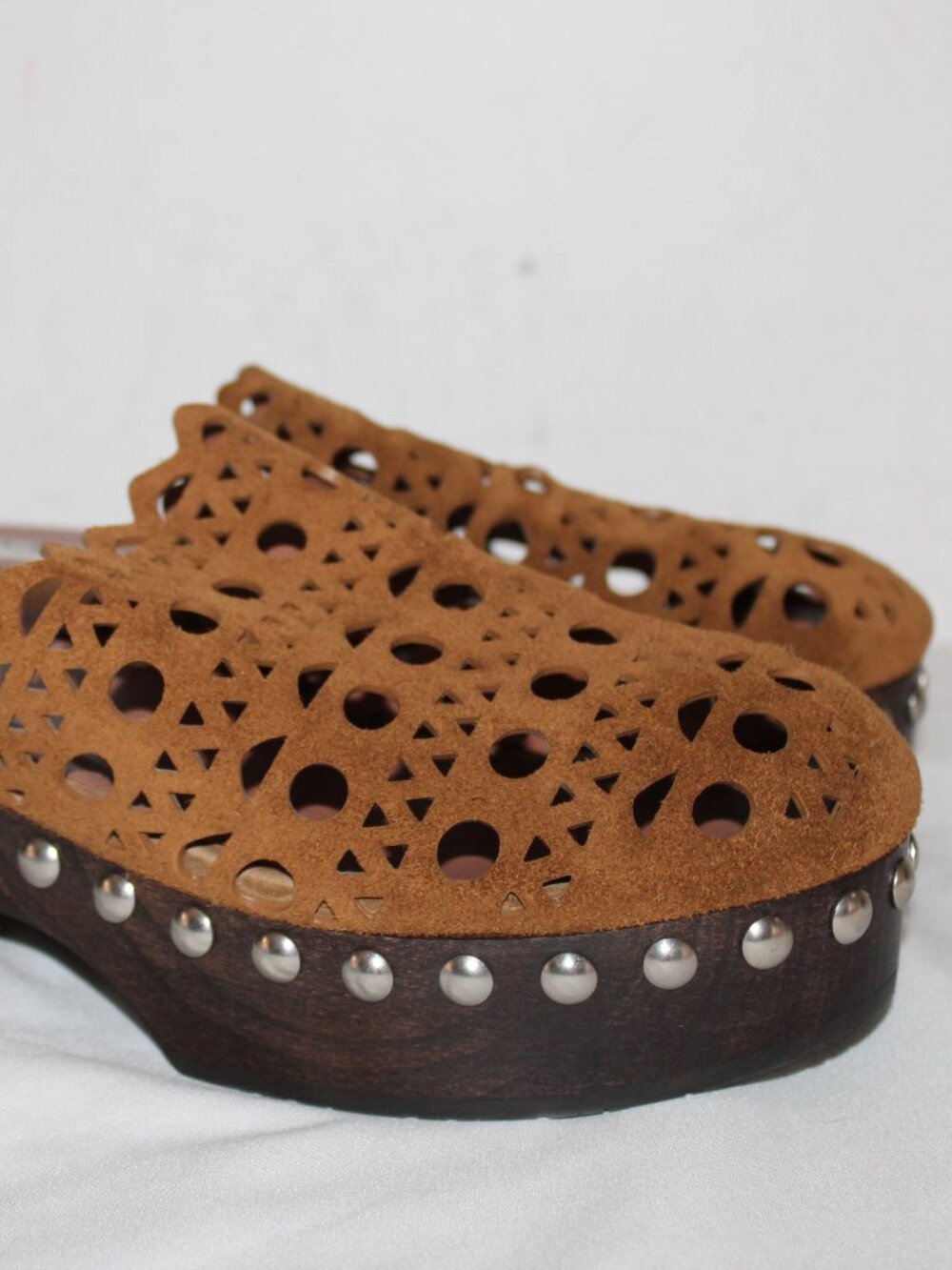 Alaïa Alaia Vienne Cut Out Suede Leather Wood Pumps Rivet Studded Clogs Mules 38 - Picture 4 of 7
